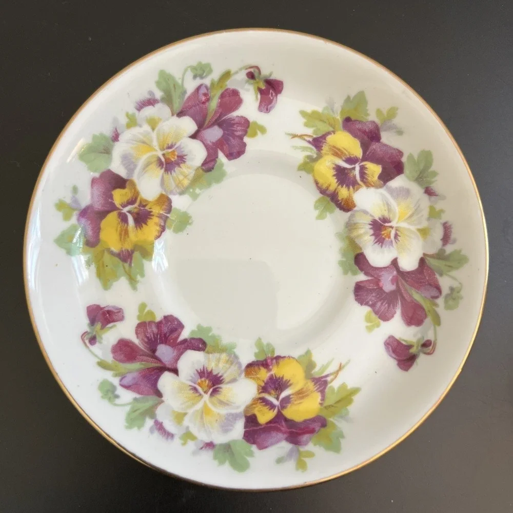 Vintage Demitasse Tea Cup‎ and Saucer Crown Staffordshire Violet